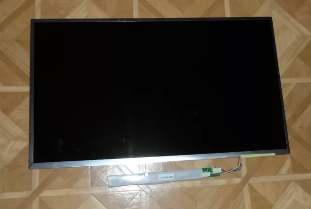 46,7 cm (18,4") SAMSUNG LTN184HT01 2xCCFL LCD FHD 1920x1080 Notebook Display