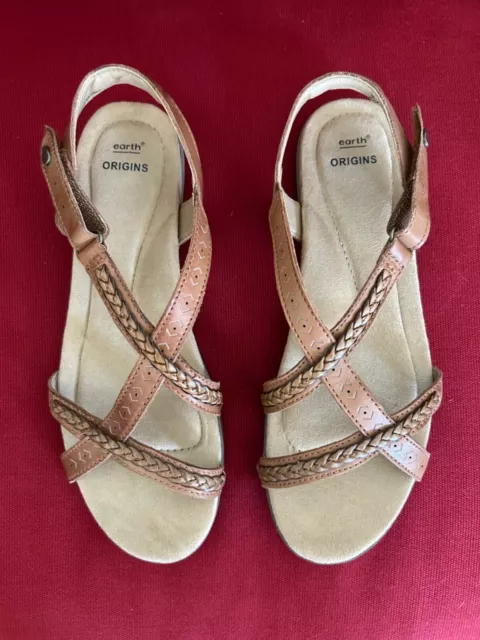 New Comfy Earth Origins Tan Braided Strap Sandals Size 9.5
