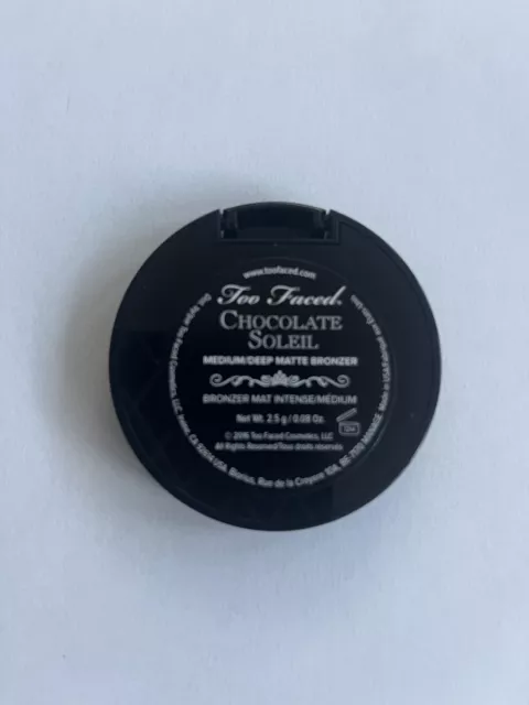 Too Faced Schokolade Sonne Matt Bronzer 2,5 Gramm Reisegrösse 3