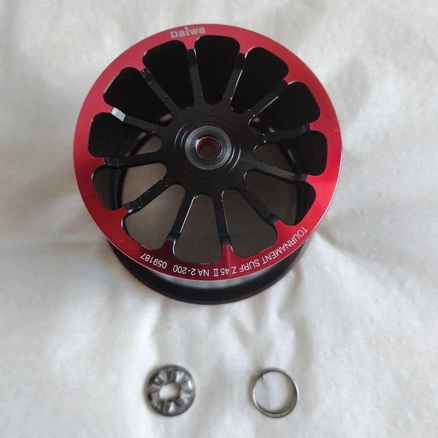 リール TOURNAMENT SURF Z 45 II PE 2-200 DAIWA Tournament Surf Z45 ii NA 2-200 Spool A Rank Used JP