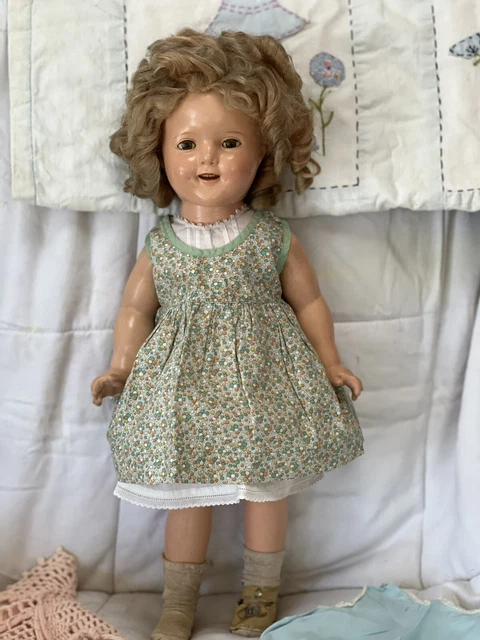 1934 Ideal Shirley Temple Doll 18” Composition Clothes