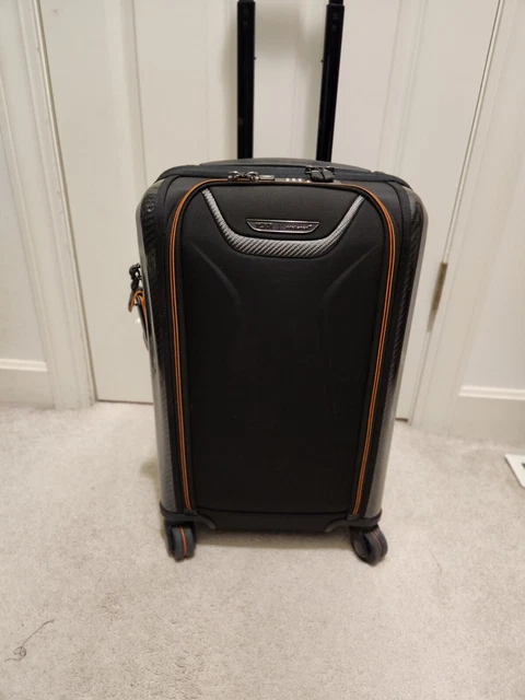 TUMI I MCLAREN  Aero International Expandable 4 Wheeled Carry-On