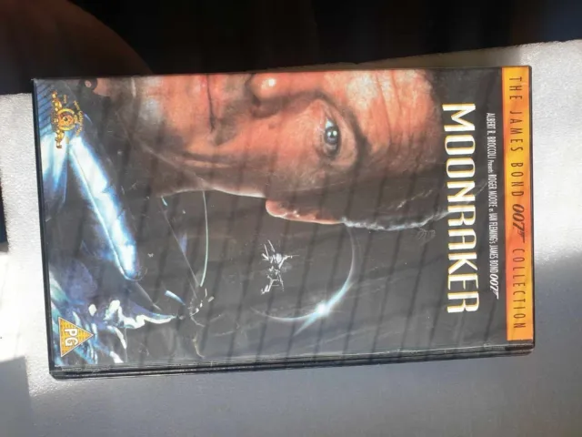 MOONRAKER (VHS/SUR, 2003) SEALED PHYSICAL COPY 007 JAMES BOND SIR ROGER ...