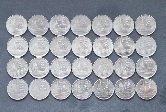 28 Monedas De 1 Baht De Tailandia De Fechas Diferentes