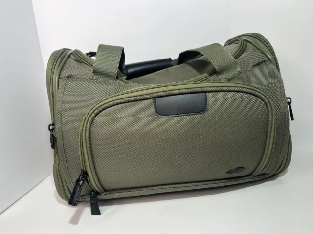 Samsonite soft side carry-on luggage Green Color