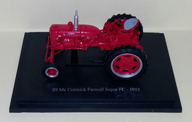 Trattore mccormick del 1952 immagini e fotografie stock ad alta risoluzione