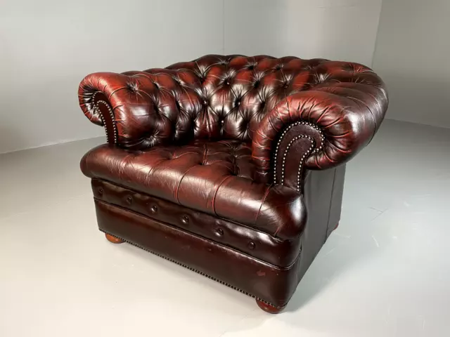 EB6198 Vintage Chesterfield Club Chair Red Oxblood Leather Retro VCHE