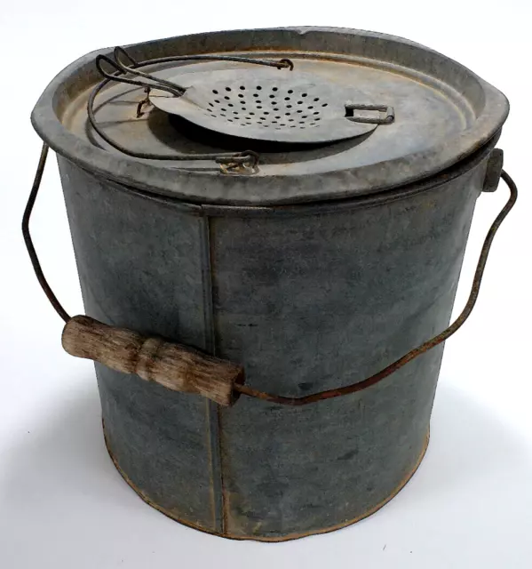 Vintage Floating Minnow Bucket, Fishing, Tin Bucket, Fly Fishing
