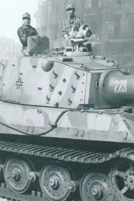 WW II German Photo ---- King Tiger With Night Vison Scope..** WW II German Photo ---- King Tiger With Night Vison Scope..**