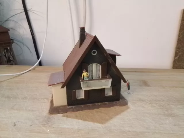Faller Ho. Maison Individuelle Avec 2 Personnages