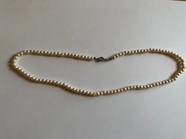 Collier vintage fausses perles