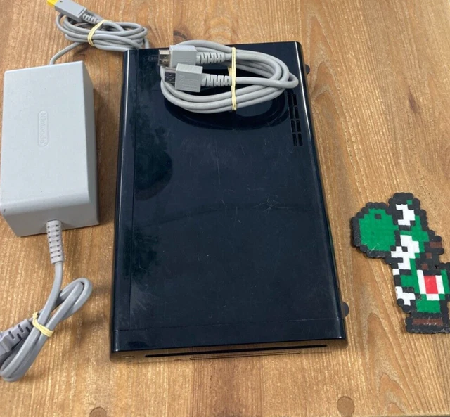 Console Wii u Noir 32 GO Seul + Câbles - Occasion