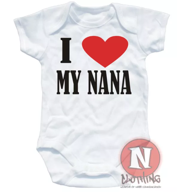 Naughtees Clothing Body I Love My Nana Coton Blanc Bébé Grow Bébé Costume Gilet