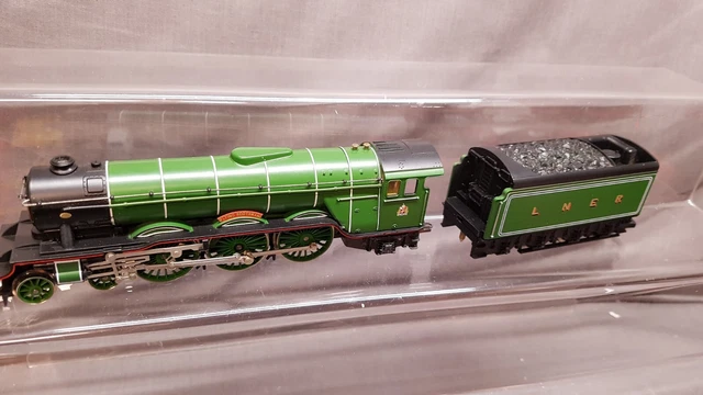 Hornby OO Gauge LNER Class 91 BoBo 91101 Flying Scotsman Era 10 DCC Ready R30165
