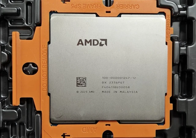 Processeur AMD EPYC 9535 QS 64 Cœurs / 128 Threads - Fréquence 1.9 GHz, TDP 500W, Occasion