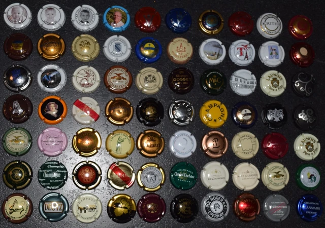 Lot De 70 Capsules De Champagne