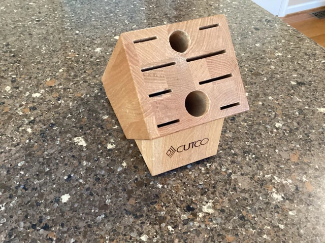 Bloque de roble miel Cutco 10 ranuras