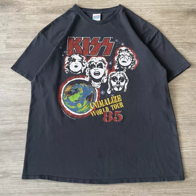 KISS Animalize World Tour tee size Large.