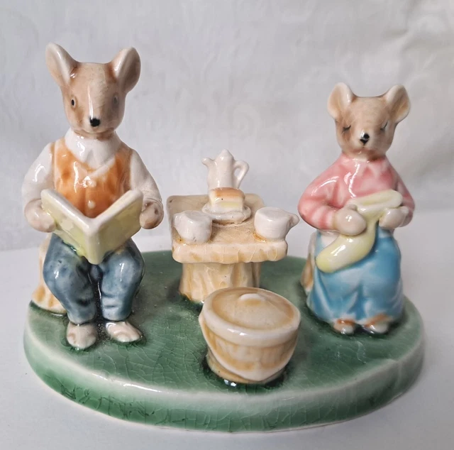 VINTAGE ALBERT KESSLER Family Coffee Time Family Figurine Glazed Bisque