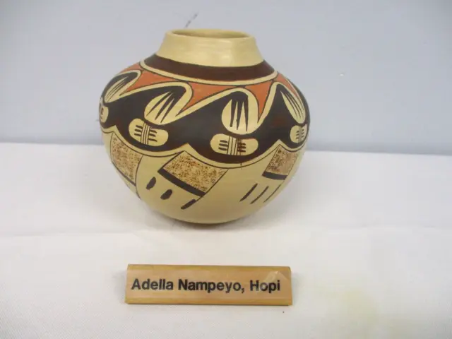 1992 Signed Adelle Nampeyo Hopi Polychrome Migration Pattern Seed Pot