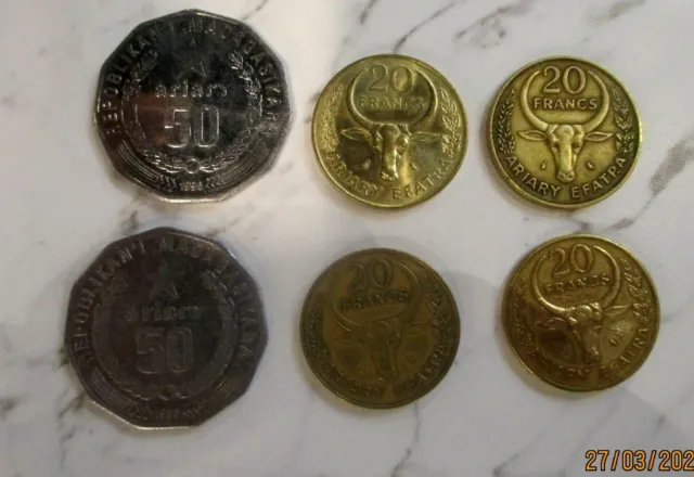 Lot de 6 pièces Madagascar Ariary 50 francs et 20 Francs