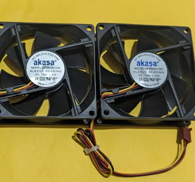 2 x Akasa DFS802512M 3 Pin Desktop 12V 1.3W PC Case Cooling Fan Sleeve Bearing(A