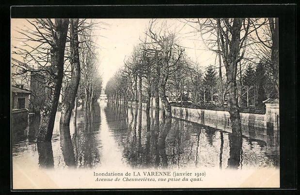 CPA La Varenne, Inondations 1910, Avenue de Chennevières