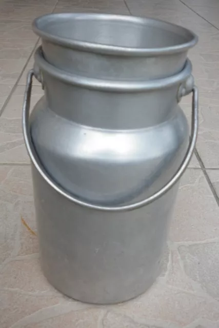 Ancien Pot A Lait En Aluminium 1.5L "  Aluminium Bourgeat "