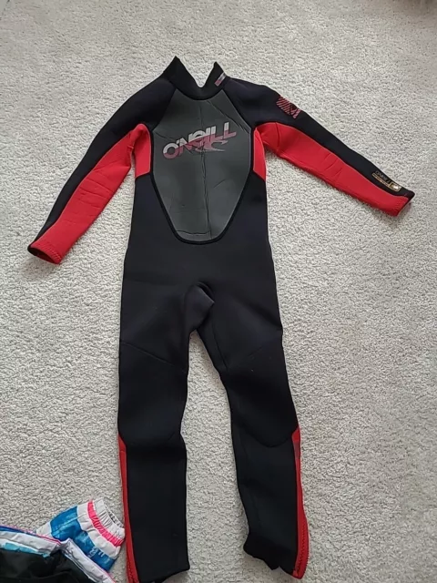 Traje de neopreno Oneill Reactor para niños/niñas talla 5-6-7 años.