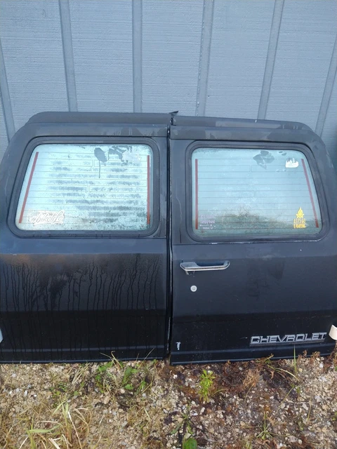 73-91 Chevrolet Suburban Barn Doors 2 Sets U Choose. Very Nice Shape Like New