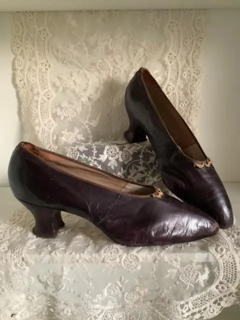 ~Ladies Antique 1910 Brit Ban Leather Shoes~Decorative/Brocante Display~