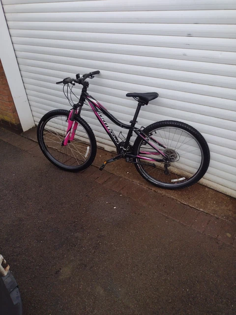 SPECIALIZED MYKA 26INCH Wheel Ladies Bike 99.00 PicClick UK