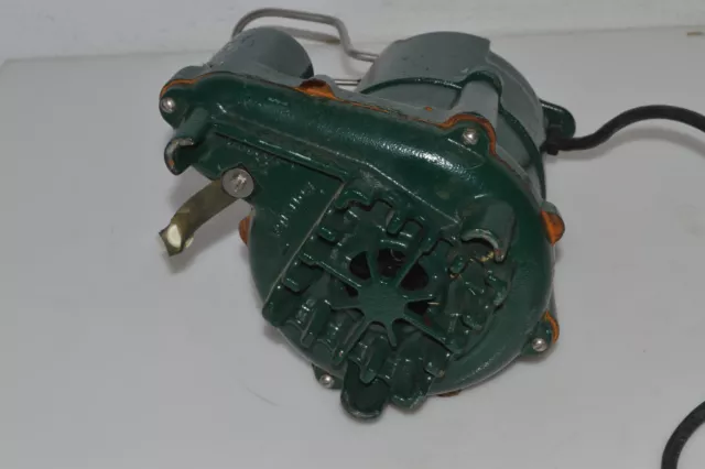 ZOELLER M98 Coppa Pompa 1/2 Cavallo Potenza Flow-Mate Automatico Ghisa (LNC84)