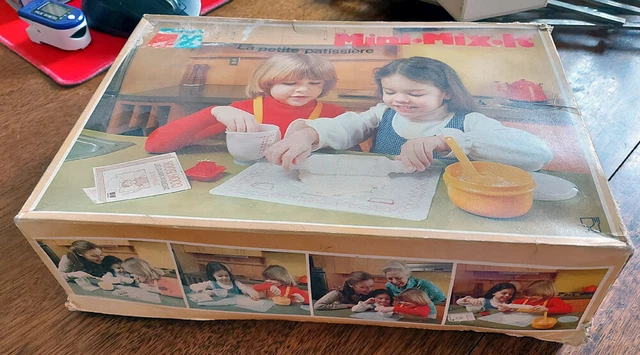 Vintage 70s Tupperware Toys Mini Serve It Children’s Serving