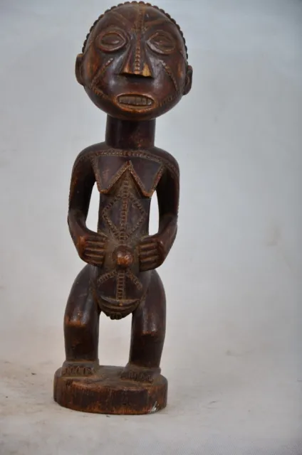 African tribal Art Zande statue from Democratic Republic of Congo.