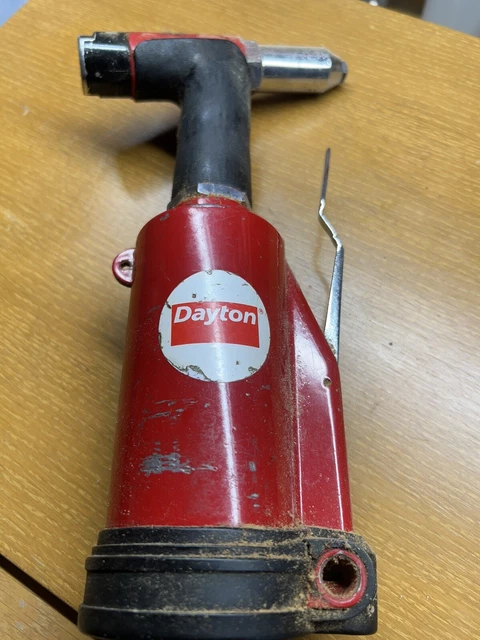Dayton 100PSI Air Riviter 7KG/CM