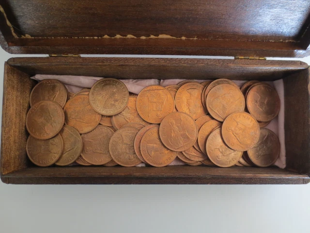 82 x ONE PENNY COINS 1967 Queen Elizabeth II Pre-Decimal UNUSED / UNCIRCULATED