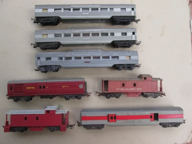 Triang OO early hook caboose wagon vista dome carriage model train spares lot