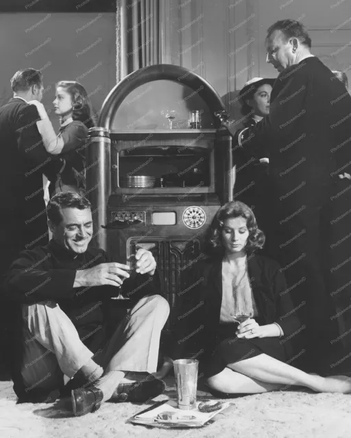 Wurlitzer Jukebox Model 412 Simplex Classic 8 by 10 Reprint Photograph 2