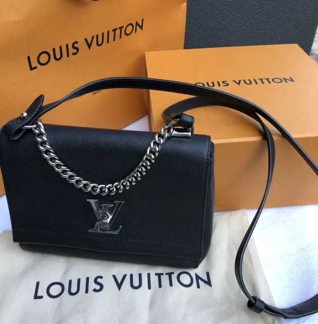LOUIS VUITTON Lock Me II BB Chain Hand Bag Noir Taurillon Clemence M51200