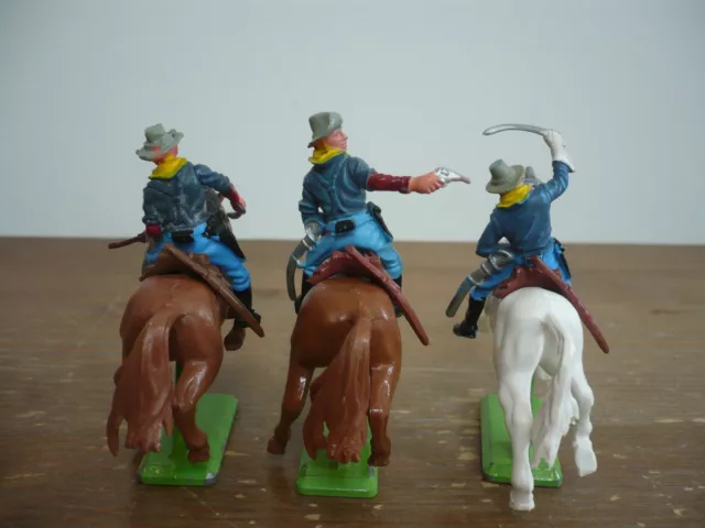 Britains Herald 3 Mounted  Us / 7Th Cavalry Soldiers 3