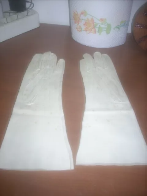 guanti lunghi in vera pelle vintage da donna color avorio-ghiaccio  con difetti