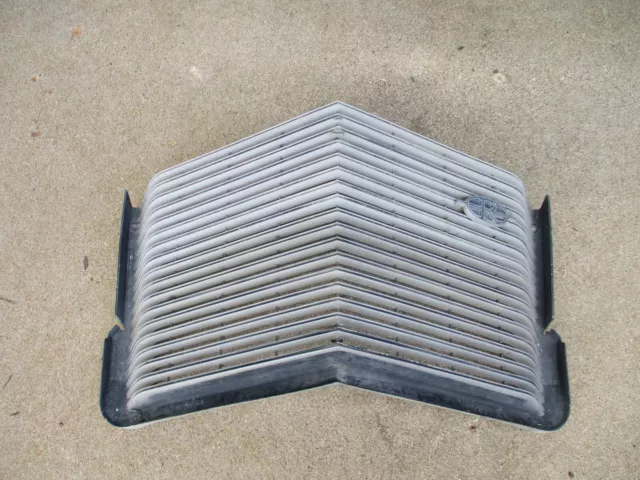 1971 Buick Riviera & Riviera GS Front Plastic Grille Screen 1234320