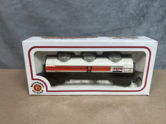 HO Scale Train EXXON 1121 Tanker 3 Dome Car Bachmann Vintage #M3 Rare