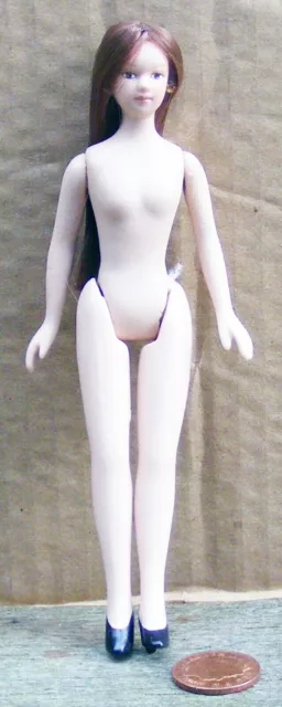 Unbekleidetes Porzellan weiblich Tumdee im Maßstab 1:12 Puppenhaus Miniaturzubehör 154