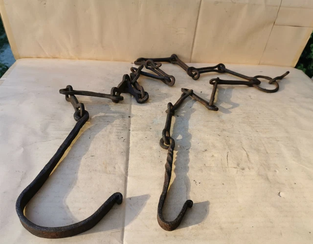 ANTIQUE OLD PRIMITIVE FORGED WROUGHT CHAIN FOR FIREPLACE HOOK COOKING  FARM19th