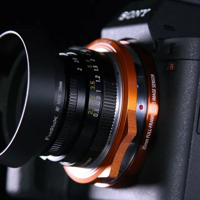 Fotodiox DLX Stretch Lens Adapter Leica M Lens to Sony Alpha E-Mount Body Macro