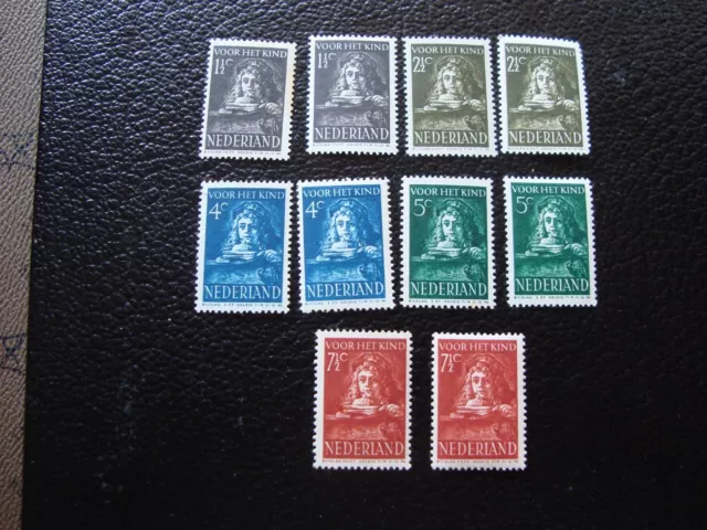 PAYS-BAS - timbre yvert et tellier n° 387 a 391 x2 n* MH (BE)