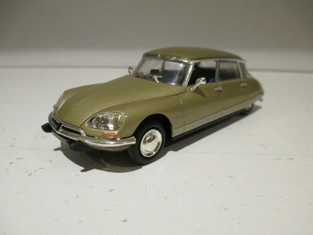 Citroën DS 21 Pallas 1968 (8998) | Manufacturer: Citroën Typ