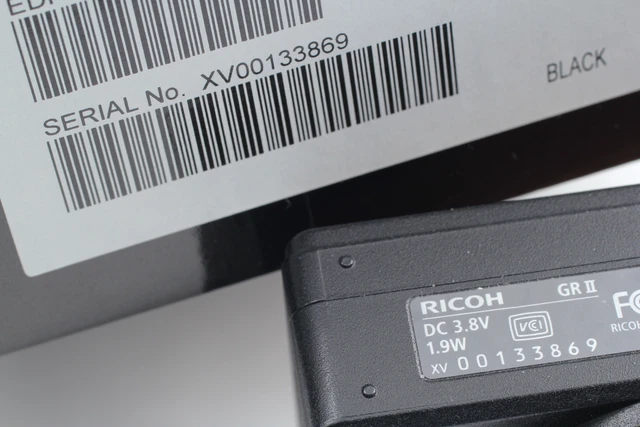 【Near MINT in BOX】 RICOH GR II 16.2MP DIGITAL CAMERA Black 18.3mm F2.8 JAPAN 11